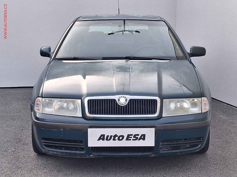 Škoda Octavia (2001) 1.9TDi, ČR, AC - fotka 2 z 15