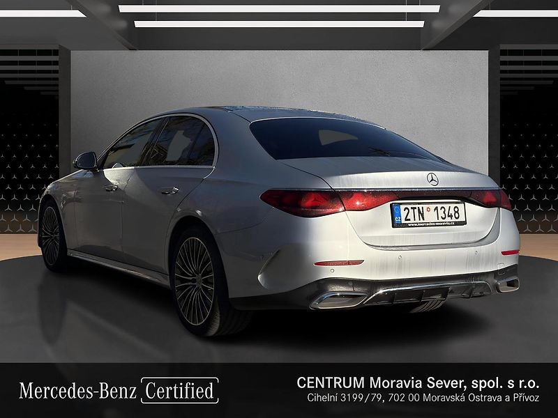 Mercedes-Benz Třídy E E 450d 4M AMG Style - fotka 3 z 18