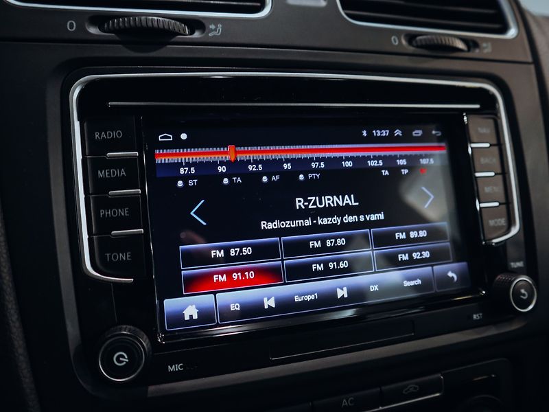Volkswagen Golf GTI - fotka 17 z 27