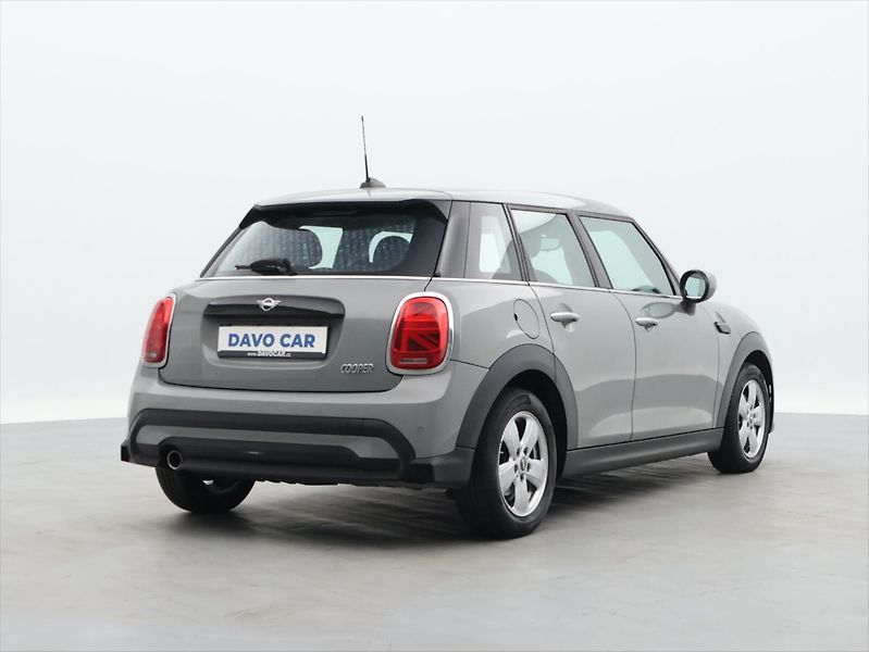 Mini Cooper 1,5 100kW LED CZ 1.Maj. DPH - fotka 7 z 32