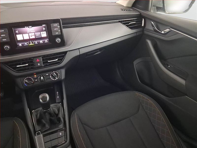 Škoda Scala (2023) Ambition 1.0 TSI, ČR,1.maj - fotka 8 z 18