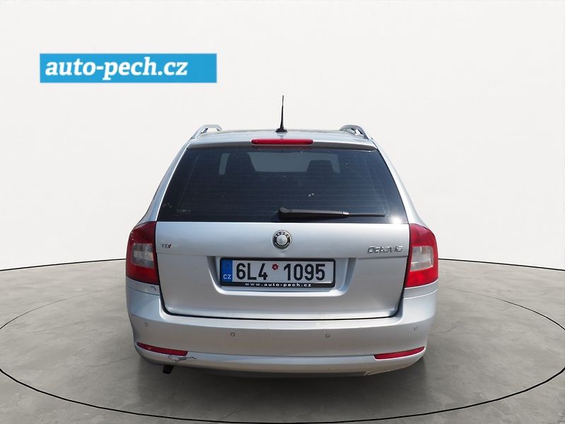 Škoda Octavia (2008) 2.0 TDI, 103 kW, 4x4, Style - fotka 3 z 38
