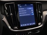 Volvo V60 (2026) B4 AUT DARK PLUS - náhled 51