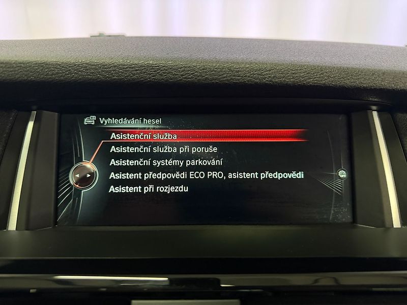 BMW X3 2.0d xDrive, PANORAMA, TAŽNÉ - fotka 15 z 22