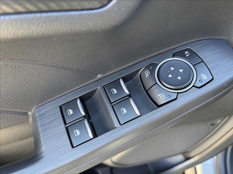 Ford Kuga 1,5 EcoBoost  111kW ST-Line X - fotka 29 z 49