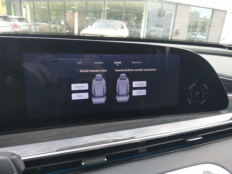 Omoda 9 Premium 1.5 PHEV 395kW AWD AT, - fotka 22 z 33