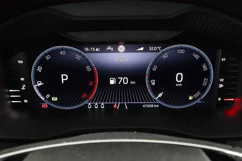 Škoda Kodiaq (2023) 2.0 TSI - fotka 14 z 20