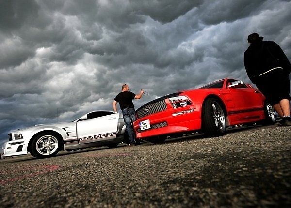 Mustangy v Praze oslavily padesátiny.