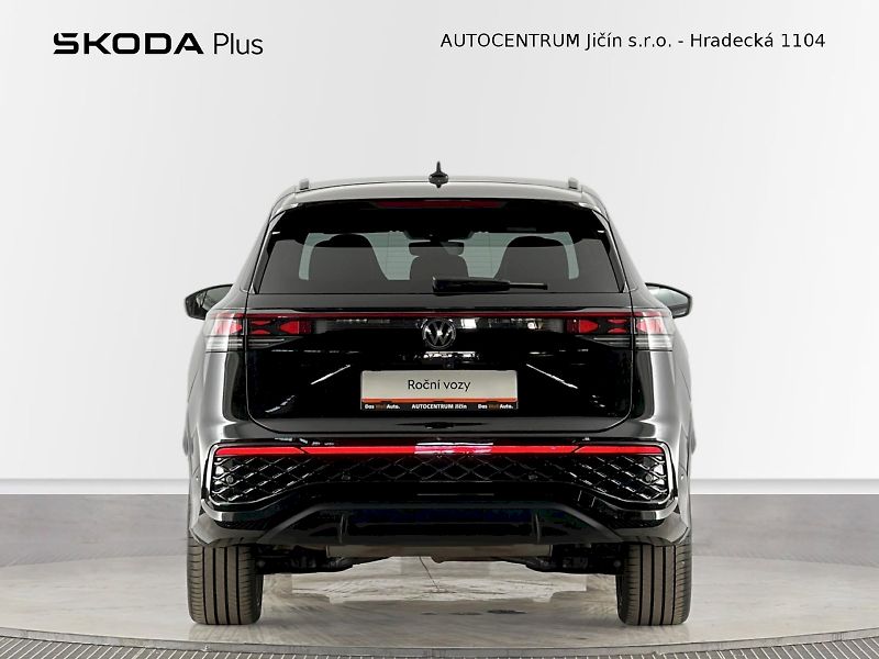 Volkswagen Tayron (2025) R-Line 2.0 TSI 150kW 4Motion D - fotka 6 z 38