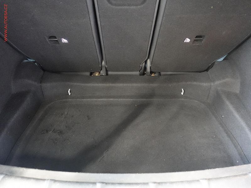 Mini Countryman (2012) 1.6i, ČR, AT, AC - fotka 7 z 17
