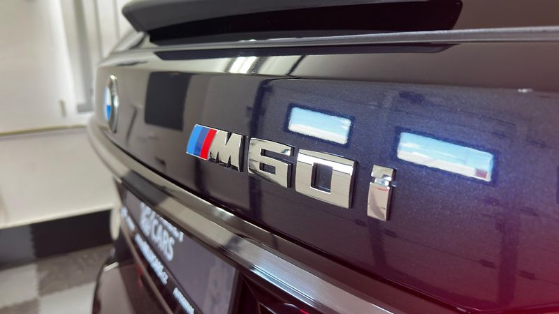 BMW X7 M60i X-DRIVE / ZÁRUKA / 7 MÍST - fotka 7 z 67