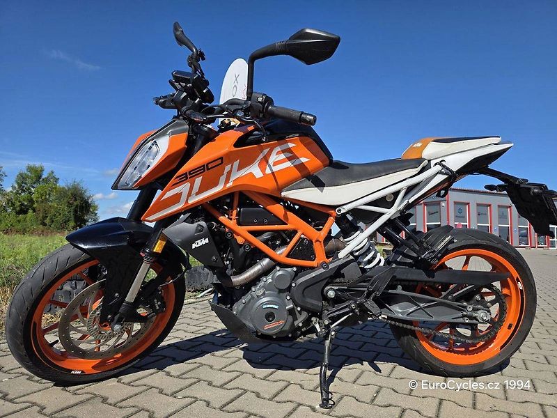 KTM 390 Duke (2019) - fotka 7 z 14