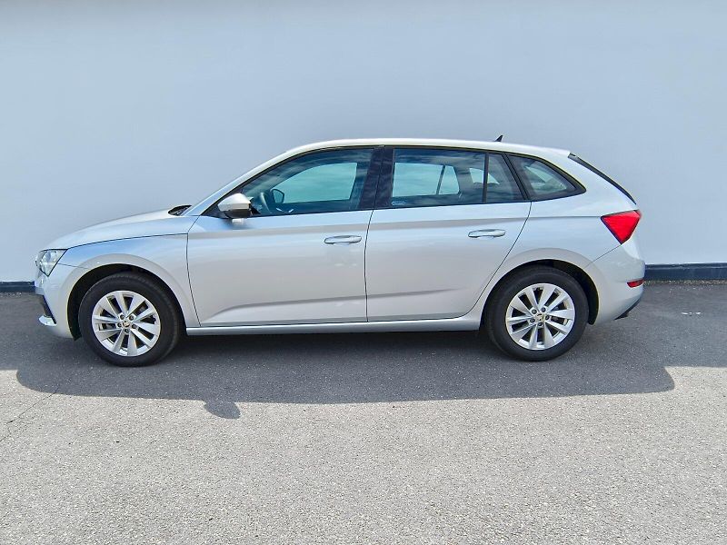 Škoda Scala (2024) AMB TS 81/1.0 M6F - fotka 3 z 26