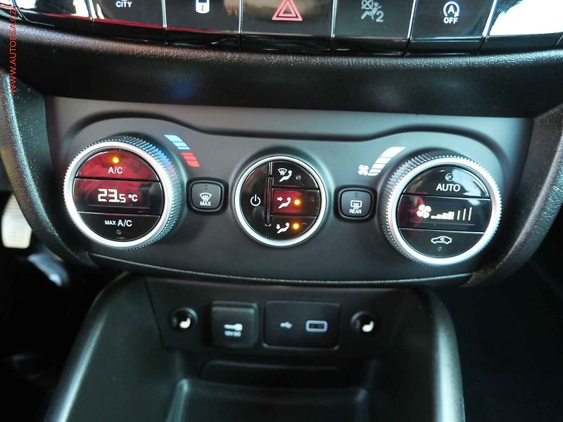 Fiat Tipo (2021) 1.0 FireFly, ČR - fotka 17 z 25
