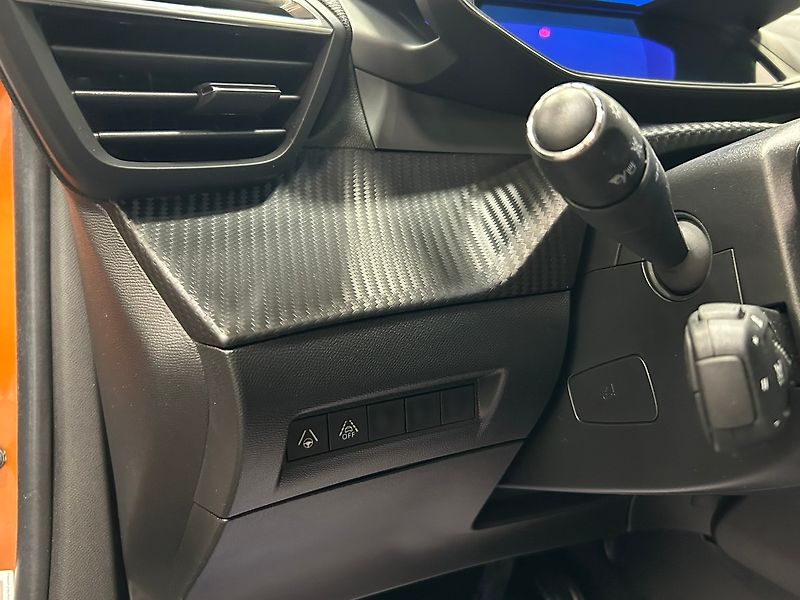Peugeot 2008 (2021) SoH 89% GT 50kWh | Záruka - fotka 19 z 66