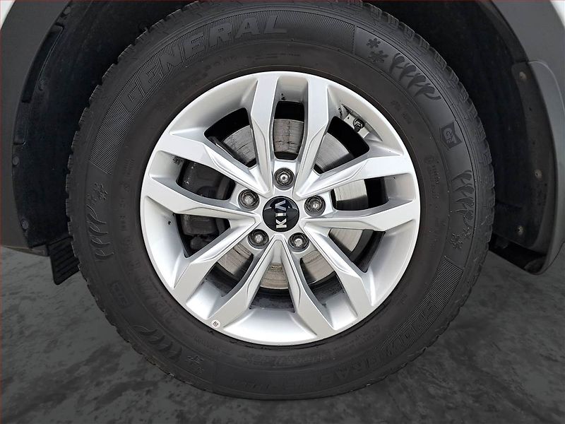 Kia Sportage (2020) 1.6 GDI, Tempomat - fotka 14 z 17