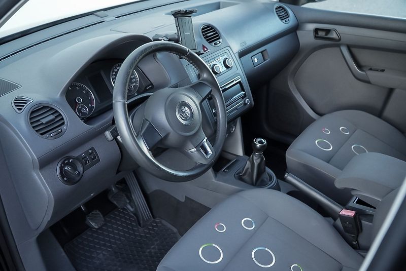 Volkswagen Caddy 1.2 TSi - fotka 21 z 38