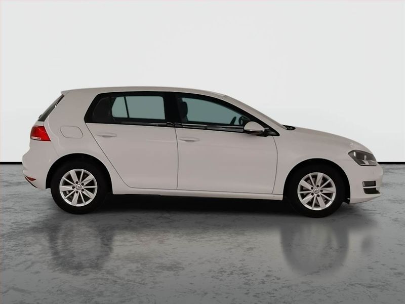Volkswagen Golf (2016) 1.2 TSI, Serv.kniha, Tempomat - fotka 3 z 20
