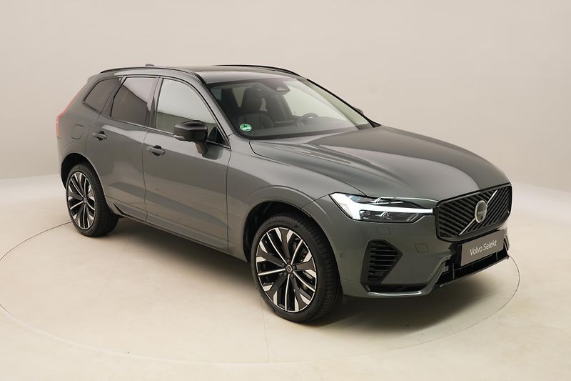 Volvo XC60 T8 AWD RECHARGE DARK ULTRA CZ - fotka 17 z 59