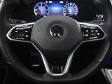 Volkswagen Golf (2023) R-Line 2.0 TDI, Automat - náhled 17