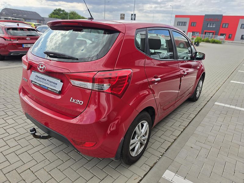Hyundai ix20 (2014) 1,4i 66kW - fotka 5 z 16