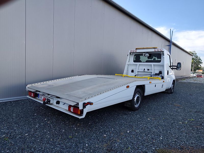 Iveco Daily ODTAHOVÝ SPECIÁL - fotka 6 z 26