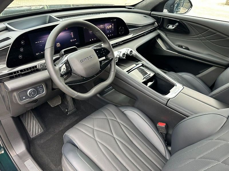 Omoda 9 1.5 Premium, PHEV, AT, SKLADEM - fotka 9 z 36