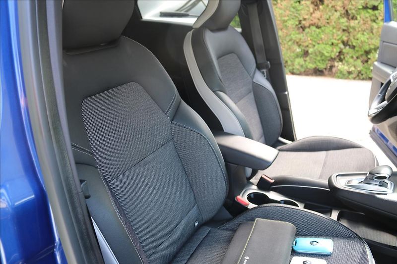 Renault Captur (2020) 1,6 Intens E-TECH Plug-in - fotka 52 z 71