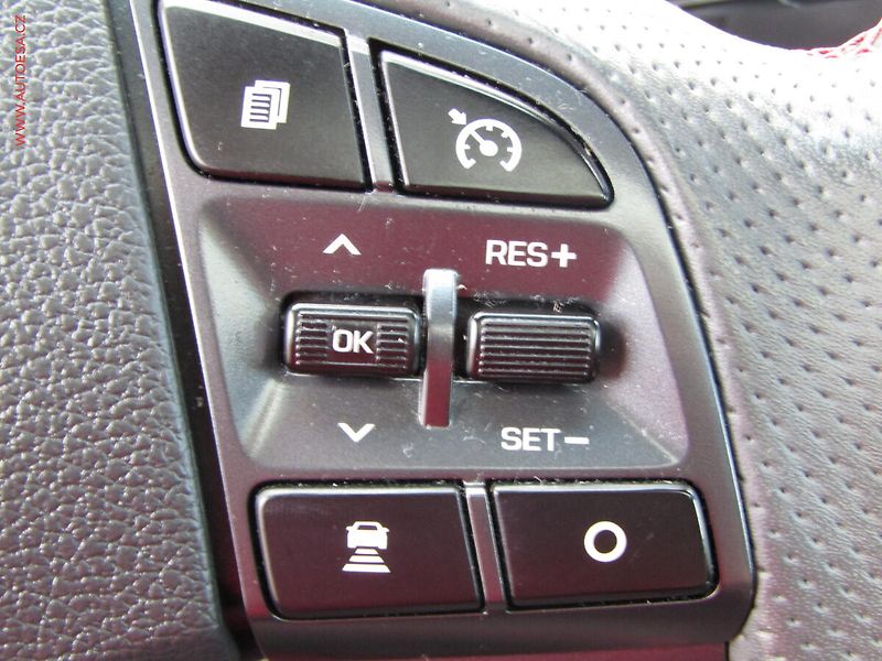Hyundai Tucson (2020) 2.0 CRDi 4x4, 2.maj,ČR - fotka 15 z 26