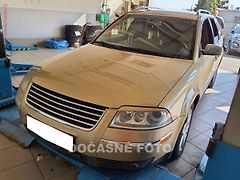 Volkswagen Passat (2001) 1.9TDI, ČR, navi, xenon - fotografie inzerátu