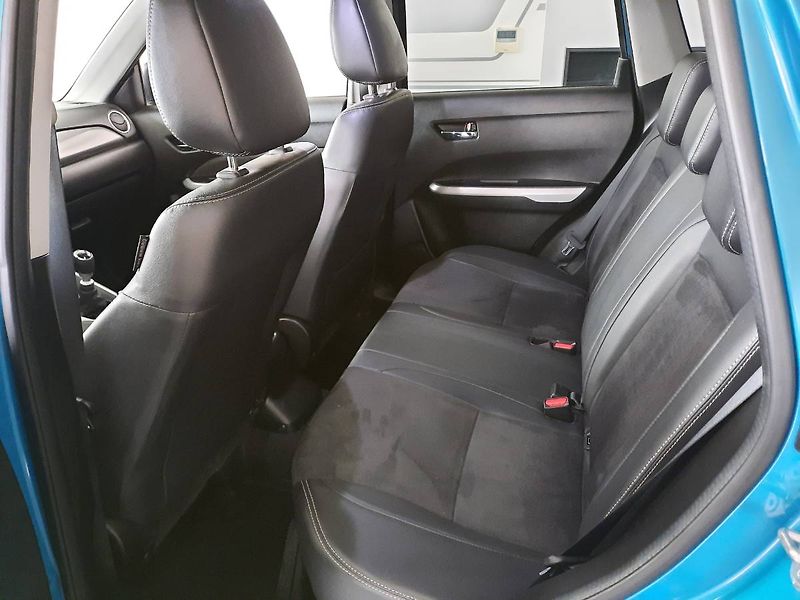 Suzuki Vitara (2017) 1.6 DDiS (88kW/120k) - fotka 8 z 21