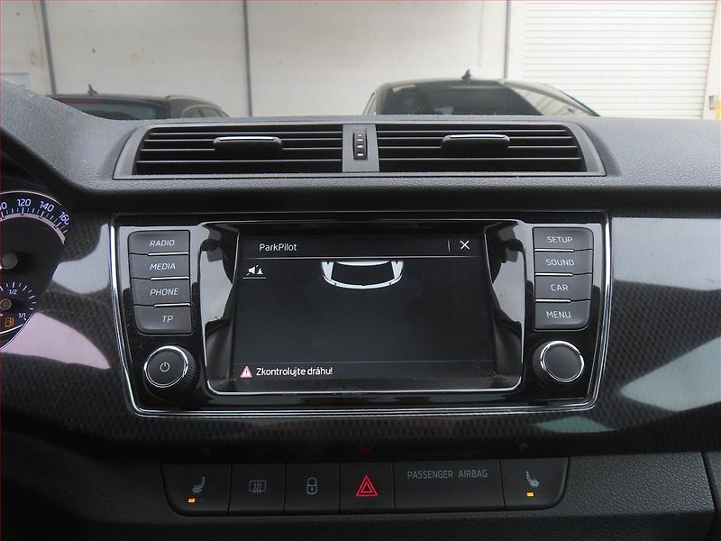 Škoda Fabia (2017) Monte Carlo 1.0 TSI, Automat - fotka 16 z 17