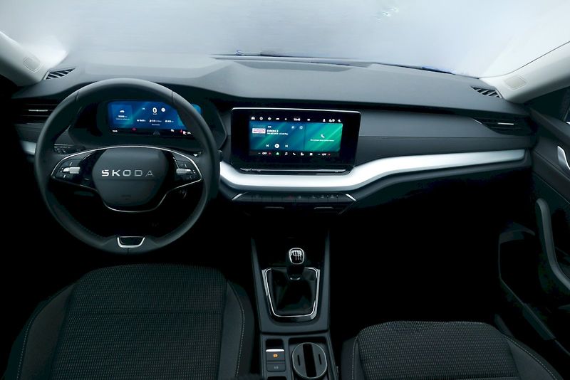 Škoda Octavia (2024) 1.5 TSI 110kW M6° Selection - fotka 5 z 35