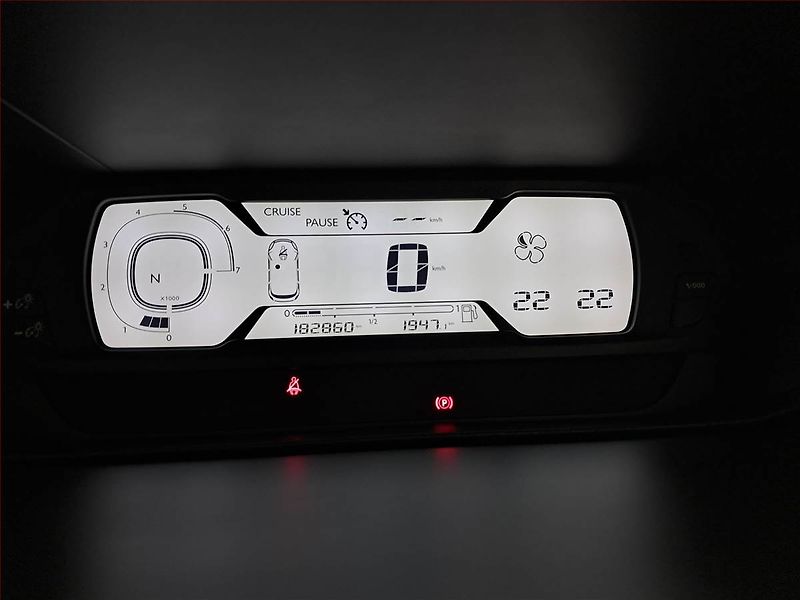 Citroën C4 Picasso (2014) 1.6 HDi, Automat, 7 míst, Navi - fotka 11 z 20