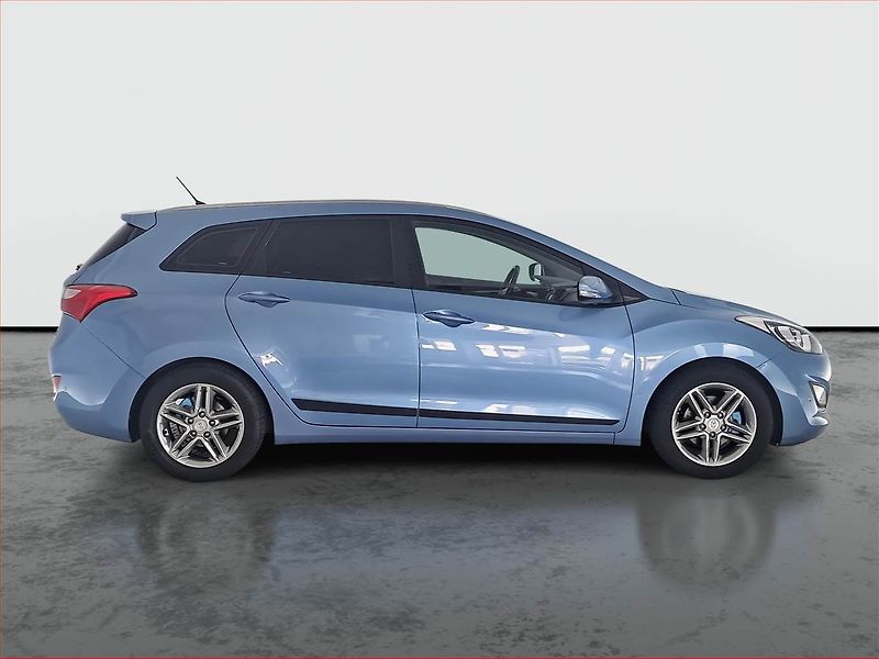 Hyundai i30 (2013) 1.6 CRDi, Serv.kniha, Tempomat - fotka 6 z 18