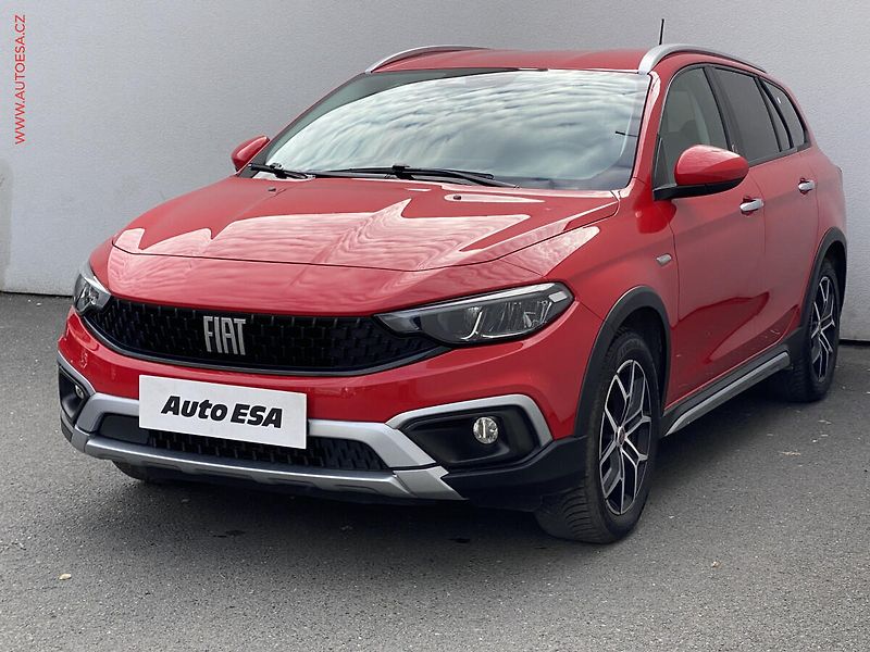 Fiat Tipo (2022) 1.0FireFly CROSS, LED, kamera - fotka 3 z 18