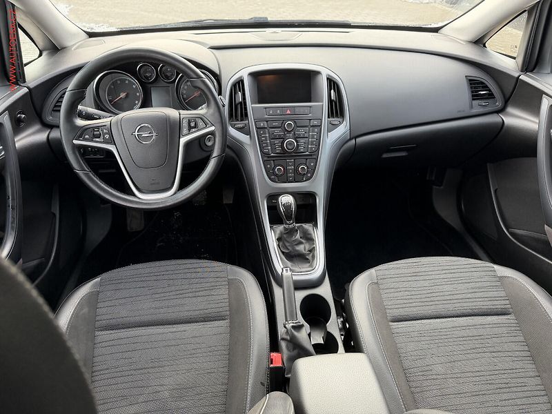 Opel Astra (2016) 1.6CDTi, AC, tempo - fotka 8 z 18