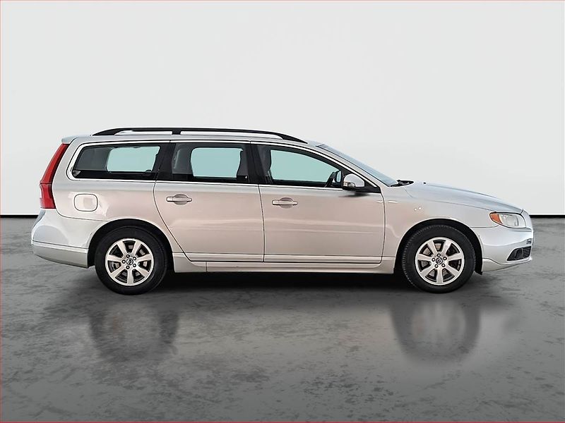Volvo V70 (2011) 2.0 T, Serv.kniha, Tempomat - fotka 6 z 18