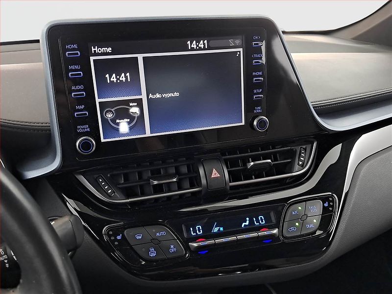 Toyota C-HR (2020) 1.8 Hybrid - fotka 12 z 20