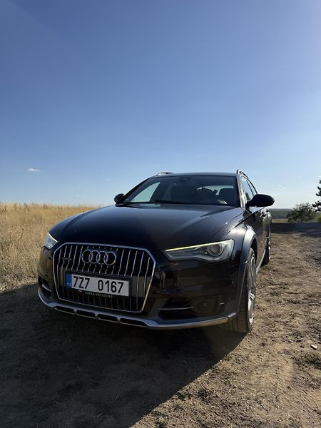 Audi A6 Allroad (2015) - fotka 1 z 4