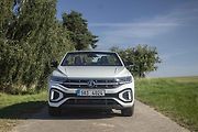Volkswagen T-Roc je na trhu jediným kabriem ze segmentu kompaktních SUV.