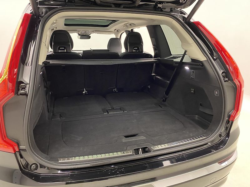 Volvo XC90 B5 AWD BRIGHT PLUS AUT 7míst - fotka 6 z 62