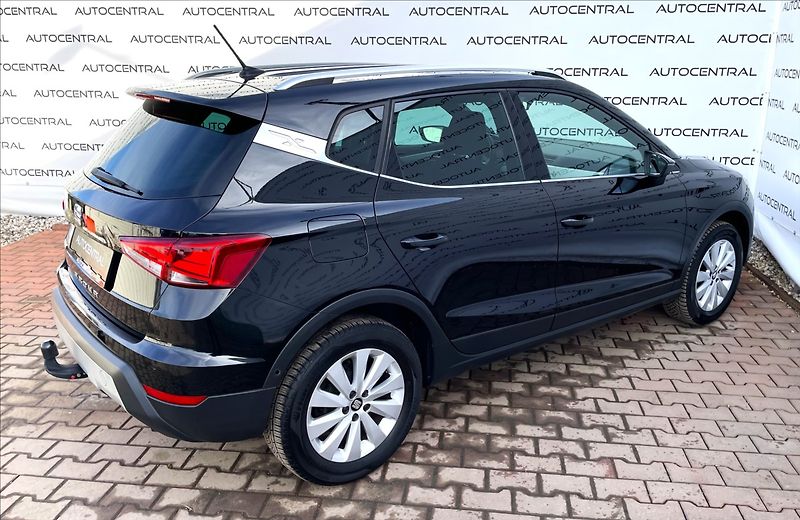 Seat Arona 1,0 TSi,Xcellence,STK do 2/28 - fotka 4 z 25