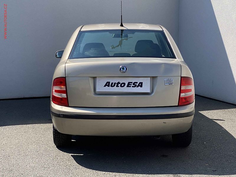 Škoda Fabia (2005) 1.2i, ČR, Ambiente - fotka 5 z 12