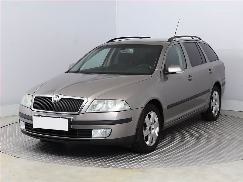 Škoda Octavia (2007) 1.9 TDI, Automat, nová STK - fotka 2 z 13
