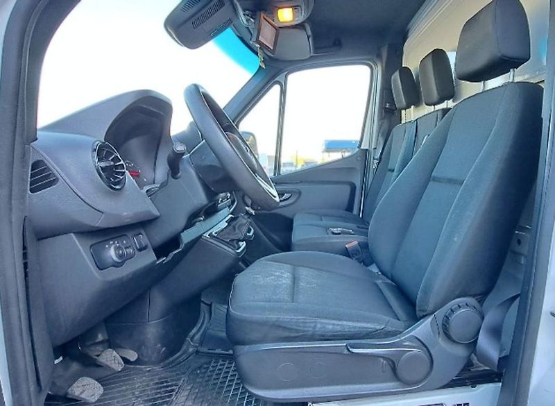 Mercedes-Benz Ostatní (2019) 516CDi skříň 8 palet +hyd.čelo - fotka 5 z 6