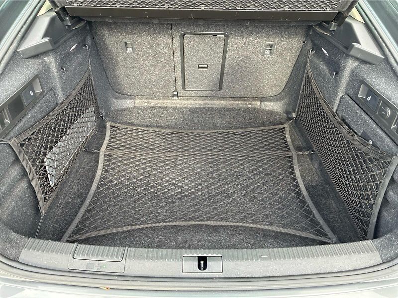 Škoda Superb L&K 2.0 TDI 147kW DSG 4x4 - fotka 21 z 28