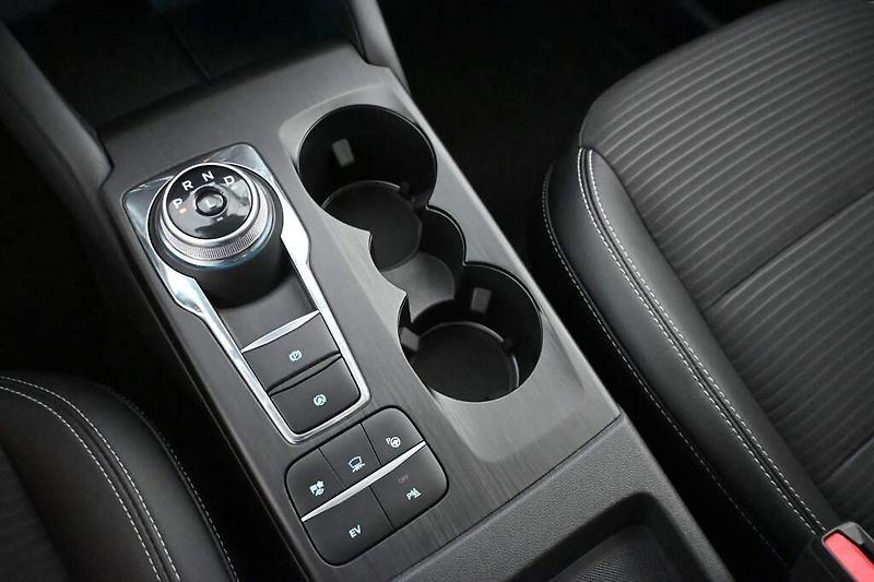Ford Kuga (2023) 2.5 LED ACC VIRTUAL Tažné Kame - fotka 27 z 44