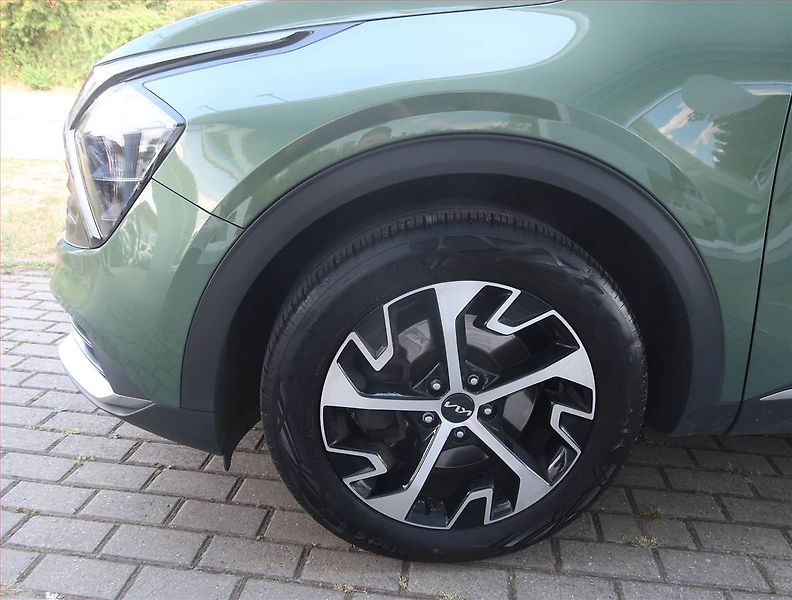 Kia Sportage (2022) Gold 1.6 T-GDI - fotka 15 z 22