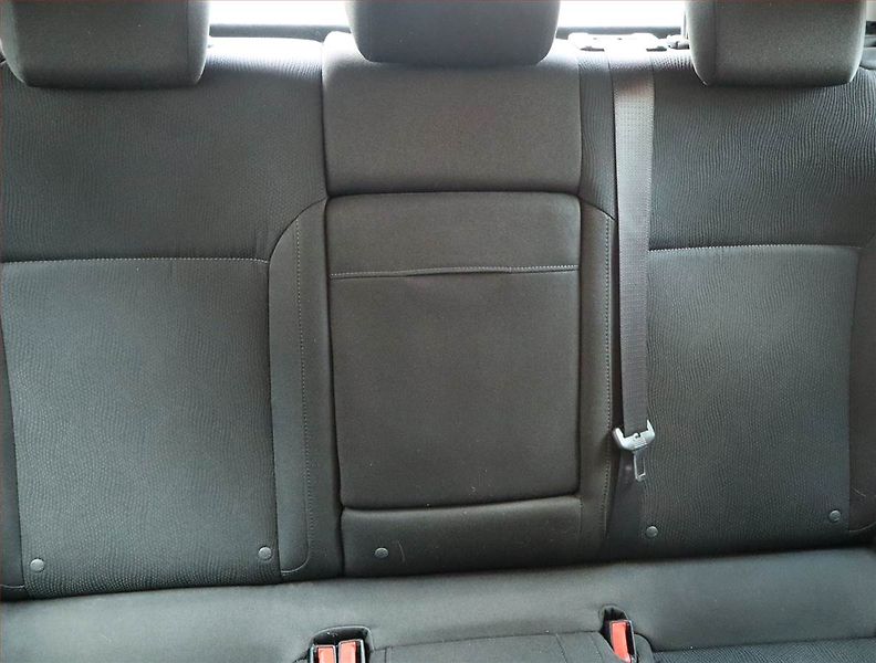 Opel Insignia (2011) 1.4 Turbo, Navi, Tempomat - fotka 10 z 14